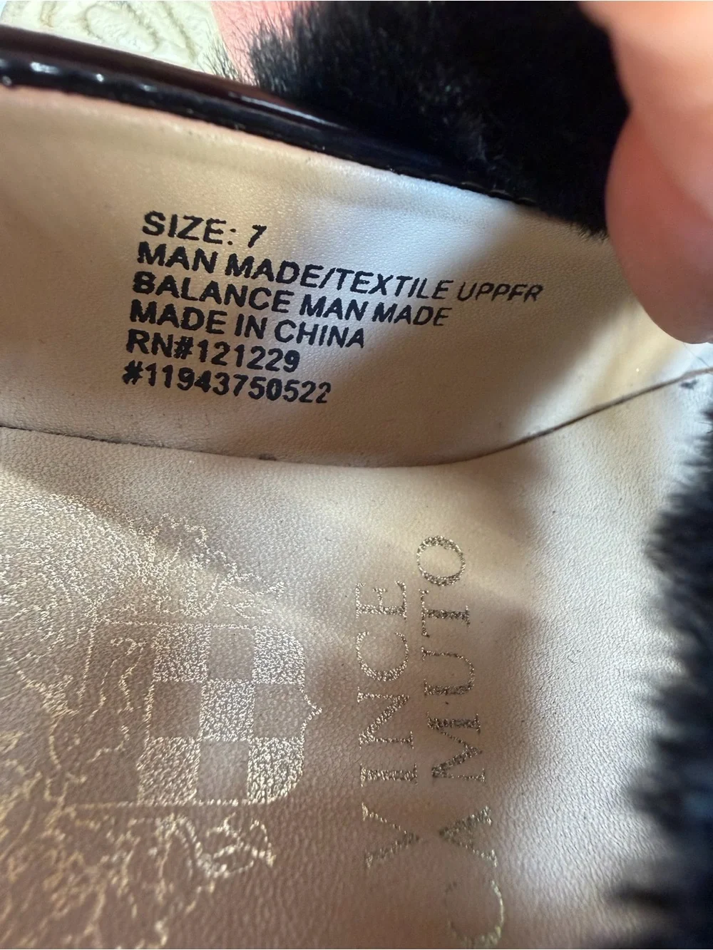 Vince Camuto Girls Black Patent‎ Faux Fur Mary Jane Flats Size 7